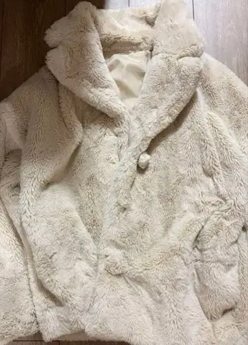 크림색 보아 플리스 자켓