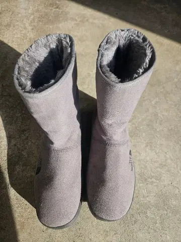 THE NORTH FACE 그레이 어그 부츠 UK 3