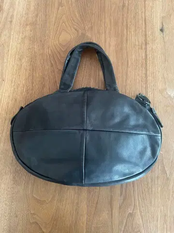 kawakawa 카와카와 가죽 토트백 빅 지퍼