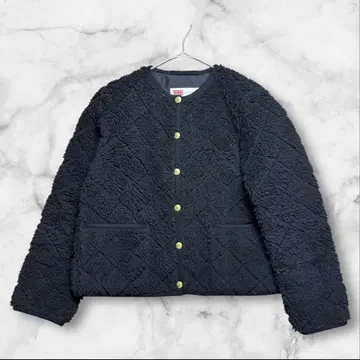 최근 모델 트래디셔널 웨더웨어 아클리 보아 퀼팅