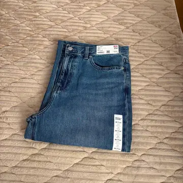 미사용 새상품 유니클로 청바지 긴 길이