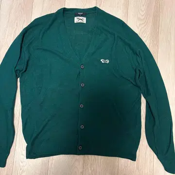 다크 그린 가디건 버튼 포함