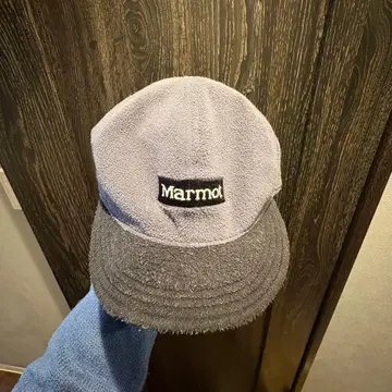 Marmot 네이비 플리스 캡