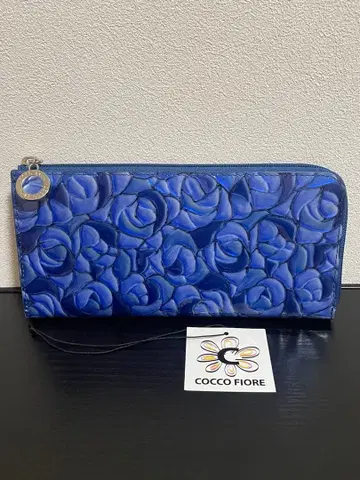 코코피오레 COCCOFIORE L자 지퍼 장지갑 파란색 장미 무늬