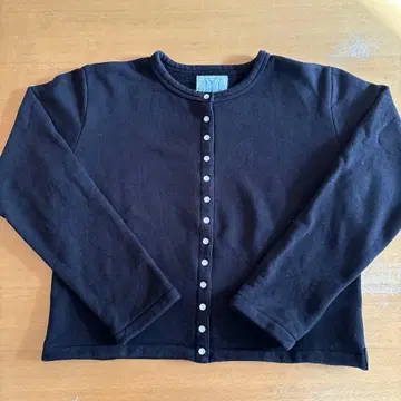 agnes b. 블랙 버튼 가디건