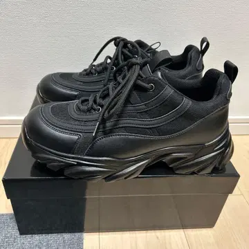 [ ELLUV/엘르브 ] +7cm 볼륨 하이 밑창 통굽 스니커즈 블랙