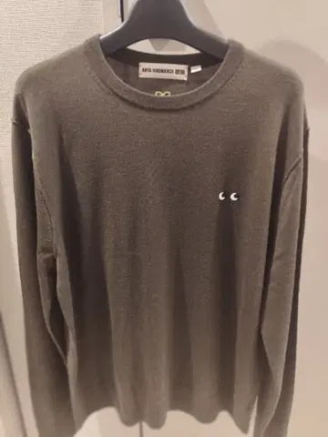 ANYA HINDMARCH 올리브 니트 스웨터