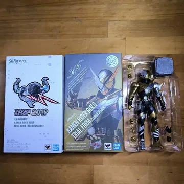 가면라이더 빌드 S.H.Figuarts 트라이얼 폼 래빗 드래곤