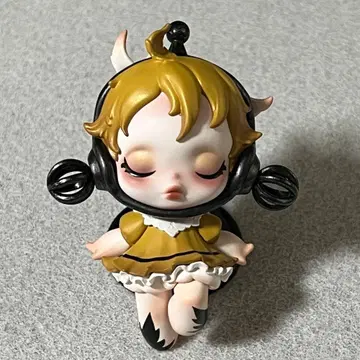 POP MART 스컬팬더 [ The Soar ] 피규어