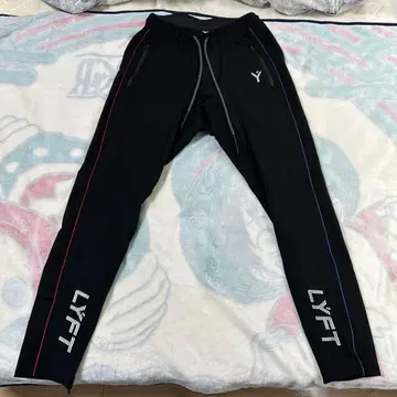 LYFT 블랙 조거 팬츠