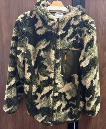 ZARA 카모플라쥬 플리스 자켓 S-M