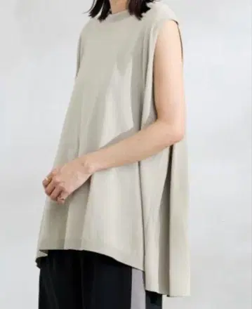 저널 스탠다드 슬리브리스