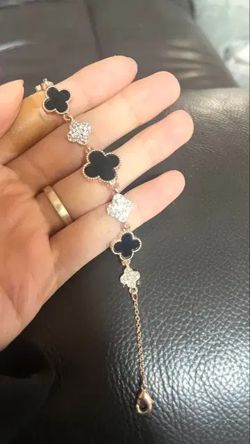 반클리프 팔찌 네잎 명품 반클리프