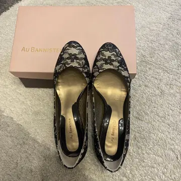 Au Bannister 레이스 하이힐 펌프스