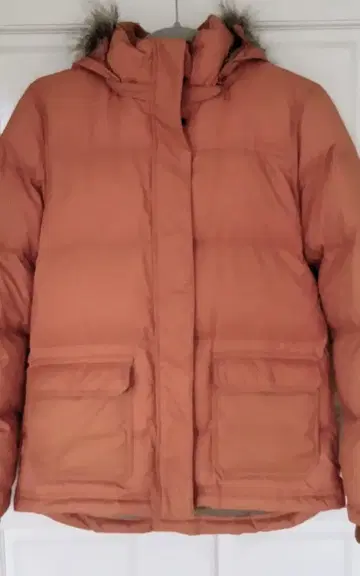 유니클로 후드 부착 다운 자켓