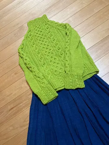 아란 하이넥 스웨터 손뜨개질