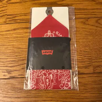 Levi's 레드 반다나 미사용