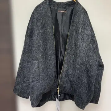 [ Classical Evon ] 샤기 노카라 코트