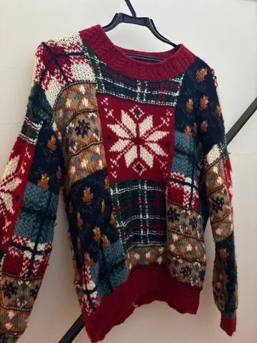 Knit Studio 패치워크 니트 스웨터