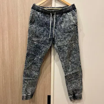 조거 팬츠 21MEN 케미컬 워시 패턴