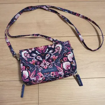 베라 브래들리 꽃무늬 숄더백