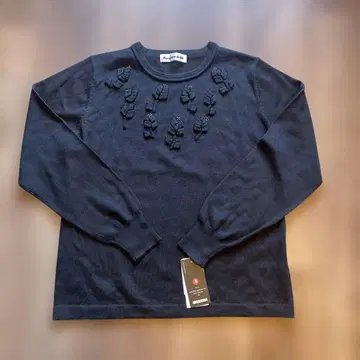 Rencontre de fils 블랙 자수 니트