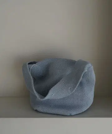 [ 미사용 새상품 ] 에트레토쿄 숄더 니트 백 블루