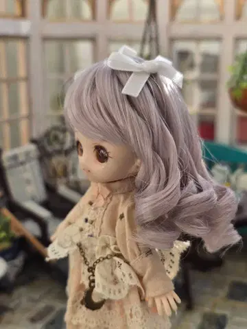 오비츠 11용 가발 (4.5인치) 핑크 그레이 세로 롤