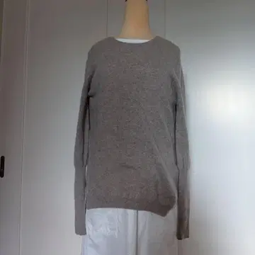 GALLALD GALANTE 크루넥 캐시미어 스웨터