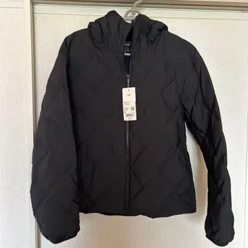 유니클로 퍼프 테크 후드티 미사용