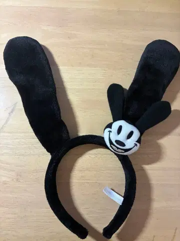 오즈월드 더 럭키 래빗 머리띠