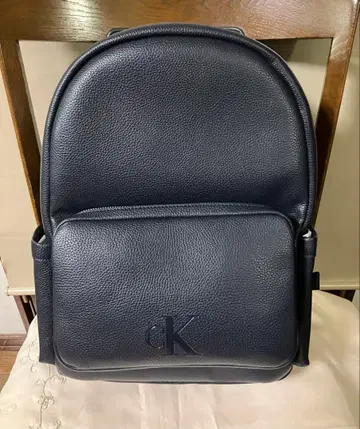 택 포함 새상품 캘빈클라인 가죽 백팩