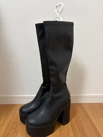 R&E 블랙 롱 부츠 플랫폼 힐 M 사이즈