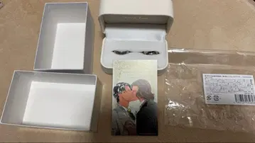 미사용품 봄을 안고 있었다 페어링 BE-BOY GOLD전