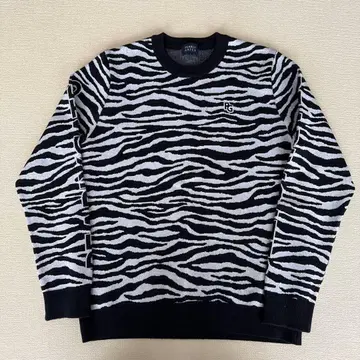 제브라 패턴 니트 스웨터 사이즈 6