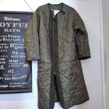 프릭스스토어 퀼팅 밀리터리 라이너 코트