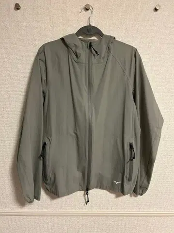 미즈노 x MHL 나일론 자켓 카키 M 사이즈