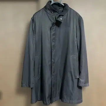 블랙 트렌치코트