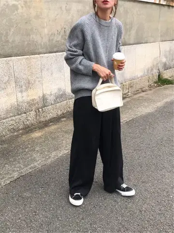 CANAL JEAN via j 아제 크루넥 니트