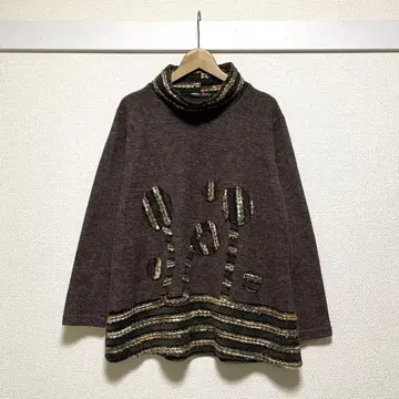 프리마 로자 디자인 니트 튜닉 입체편 자수 모티브 울 혼방