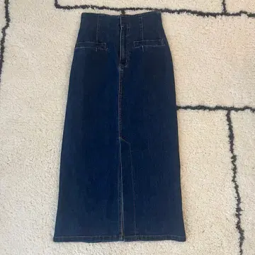 다크 블루 타이트 스커트