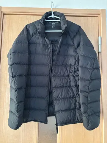 새상품급 유니클로 울트라 라이트 다운 자켓 3D 컷 블랙 사이즈 M