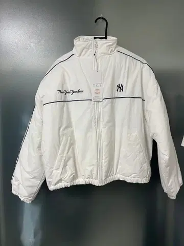 뉴욕 양키스 자켓 화이트 MNBL 미사용 새상품