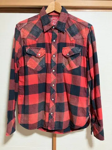 TMT 빨검 체크 셔츠 M 사이즈