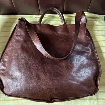 피치노 다크 브라운 가죽 토트백 (남성용도)