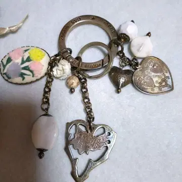 GAS BIJOUX 가스 비쥬 참 미사용