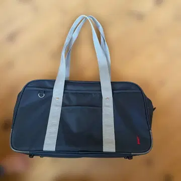 블랙 토트백 ( 자유의 여신 로고 ) 이스트 보이