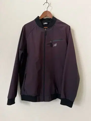 뉴발란스 블루종