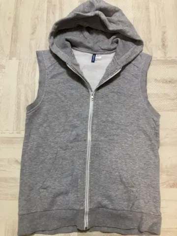 그레이 후드 부착 베스트 프론트 지퍼