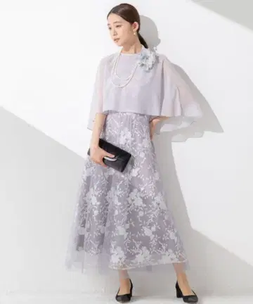 form forma 마더 드레스 케이프와 레이스 드레스 9호 그레이